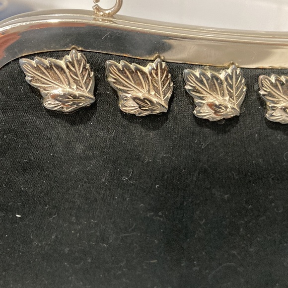 Stylecraft Miami black fine silk envelope handbag. Gorgeous - Picture 2 of 8